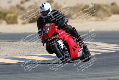 media/Mar-28-2022-Superbike Trackdays (Mon) [[b8603d0f67]]/Open Track Time/Turn 16/